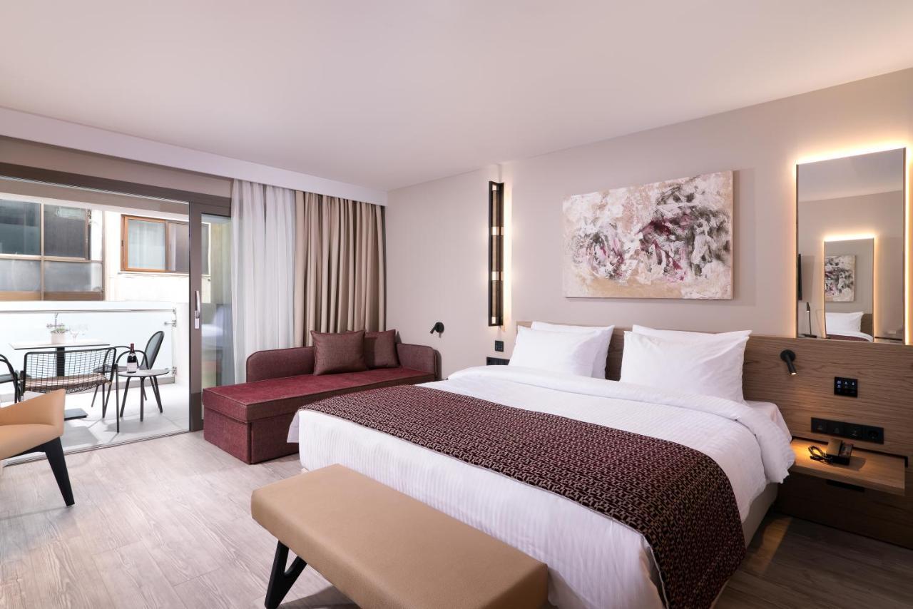 S Hotel Boutique Thessaloníki Eksteriør bilde A room at the hotel