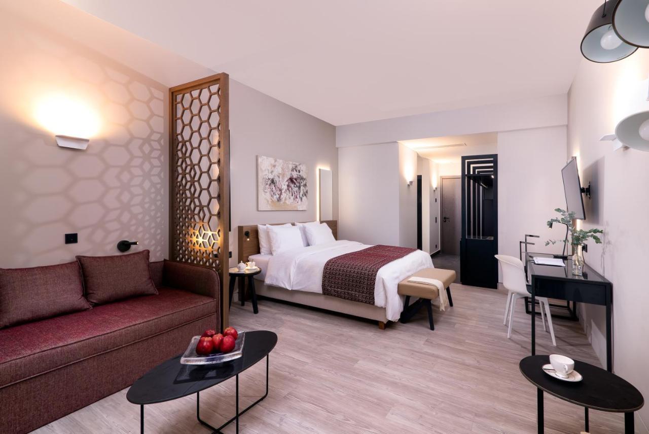 S Hotel Boutique Thessaloníki Eksteriør bilde Deluxe Room