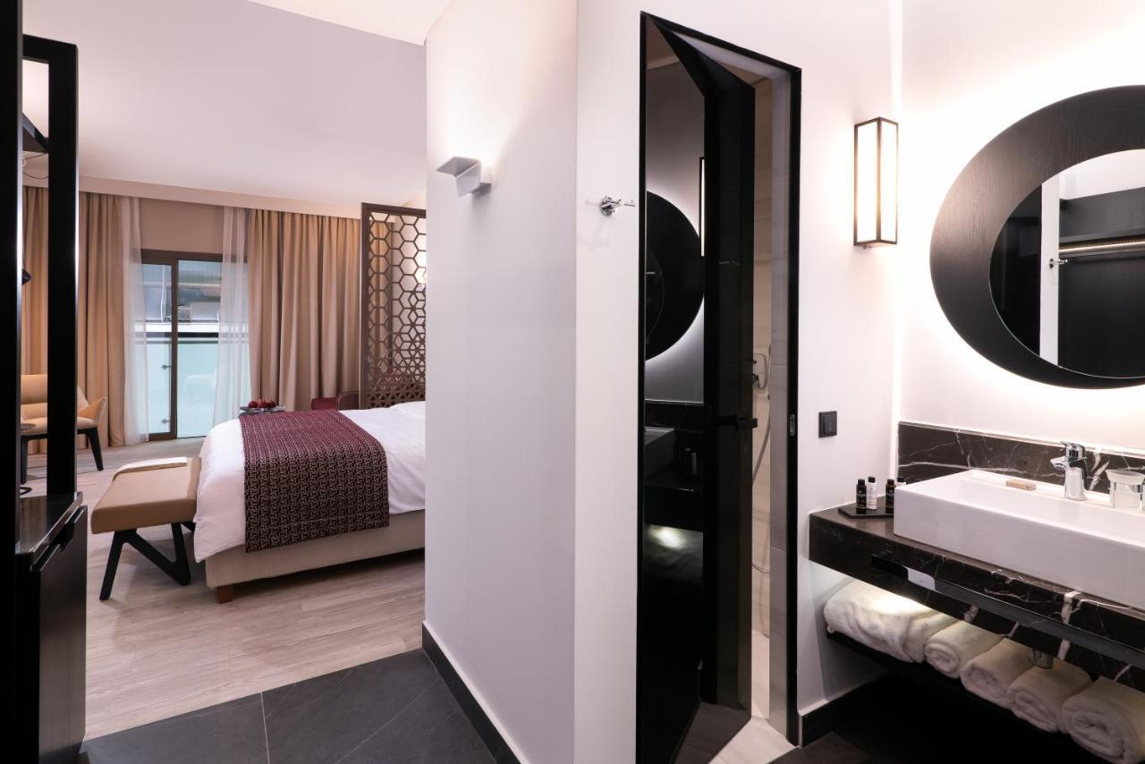 S Hotel Boutique Thessaloníki Eksteriør bilde Deluxe room