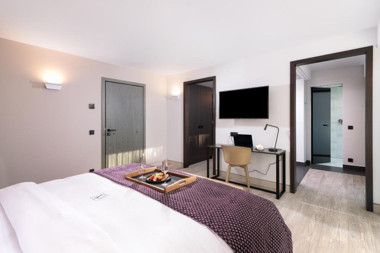 S Hotel Boutique Thessaloníki Eksteriør bilde A room at the hotel